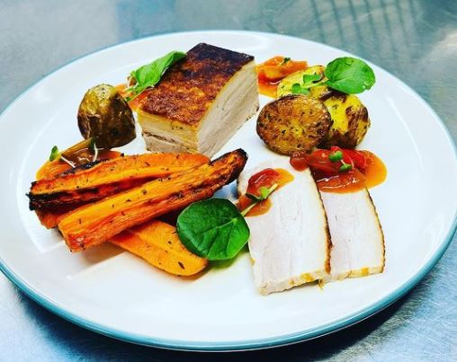 careuk's tweet photo. We are #passionate about delivering quality food and choice to residents. Head Chef Yavor aims to deliver a range of options for residents to enjoy. 

Here are a few dishes Yavor has prepared!  

#trustedtocare #wecare #careerincare #caring #passionate #teamwork https://t.co/SiCwnotXKe