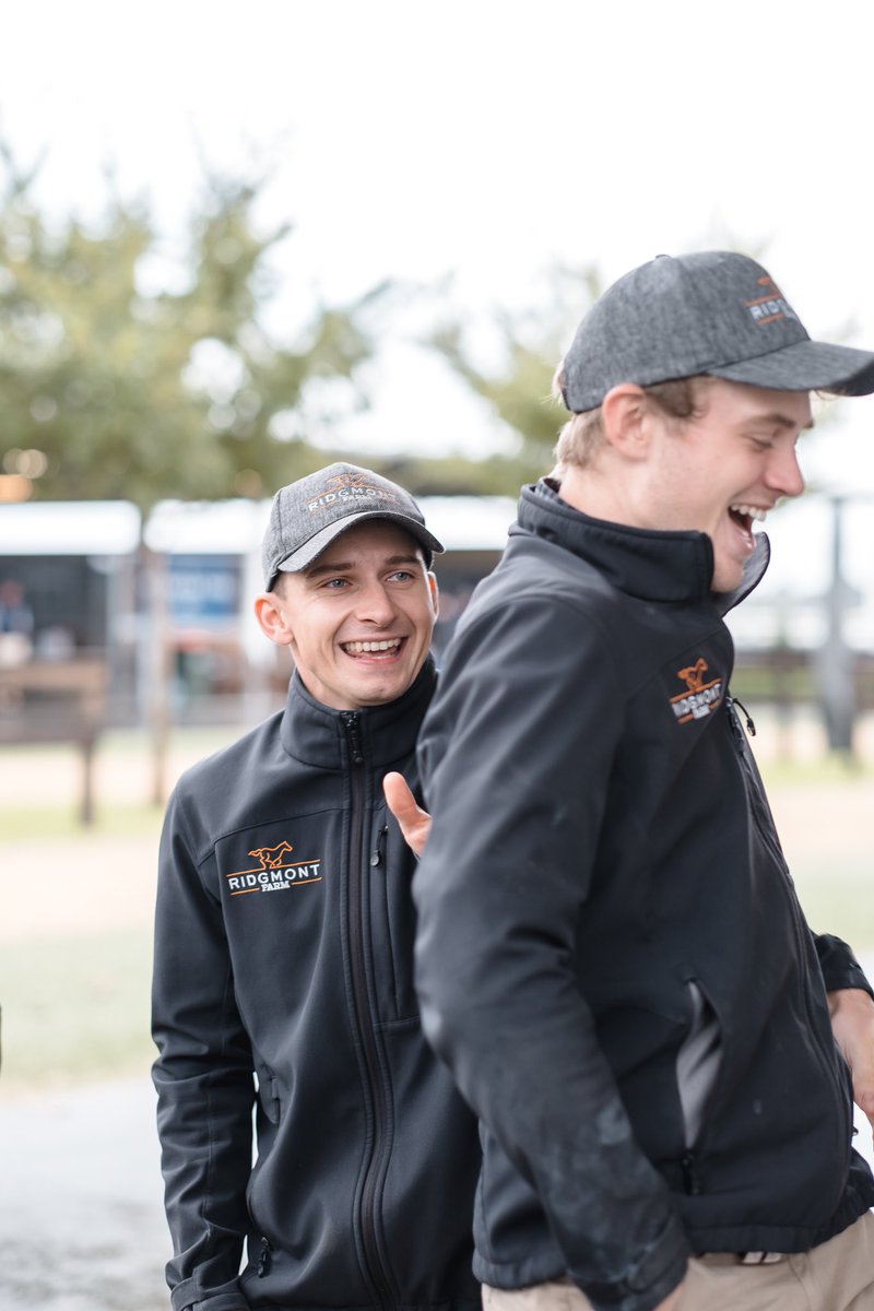 It’s always a great time with the Ridgmont Farm team 🤠

#ridgmontfarm #horseracing #horseracingaustralia #thoroughbredbreeding