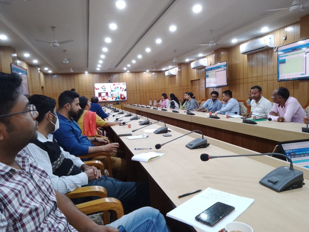 dcudalguri's tweet photo. Two days training program started today on eOffice suite for Officers and Staffs of DC Office through video conferencing from NIC State Centre, Assam.
#NIC #dcudalguri #uday_praveen #Udalguri #Assam #India https://t.co/EvHa2GbkSI