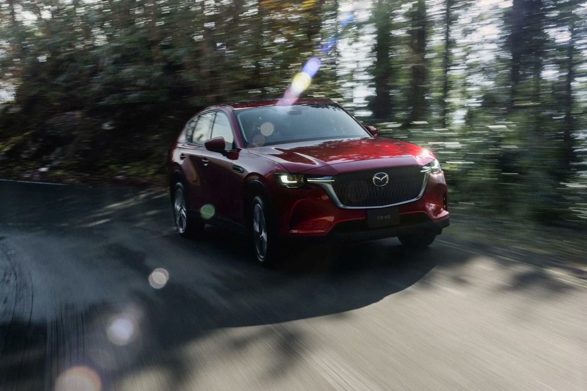 JaMtoka's tweet image. Diesel is dead? Try telling Mazda. The company has confirmed specifications of the e-Skyactiv D and Skyactiv-D 3.3-litre turbo-diesel inline six-cylinder engines that’ll be available in the new CX-60 premium mid-sized SUV. — @CarExpertAus