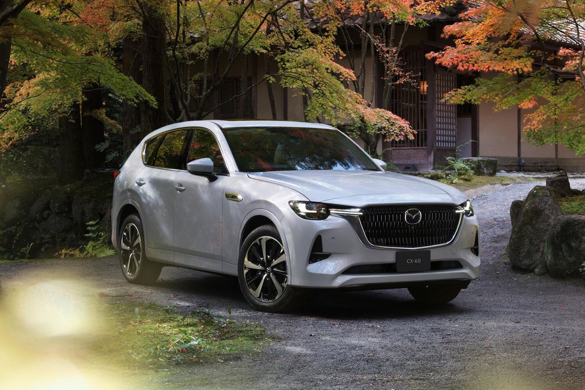 JaMtoka's tweet image. Diesel is dead? Try telling Mazda. The company has confirmed specifications of the e-Skyactiv D and Skyactiv-D 3.3-litre turbo-diesel inline six-cylinder engines that’ll be available in the new CX-60 premium mid-sized SUV. — @CarExpertAus