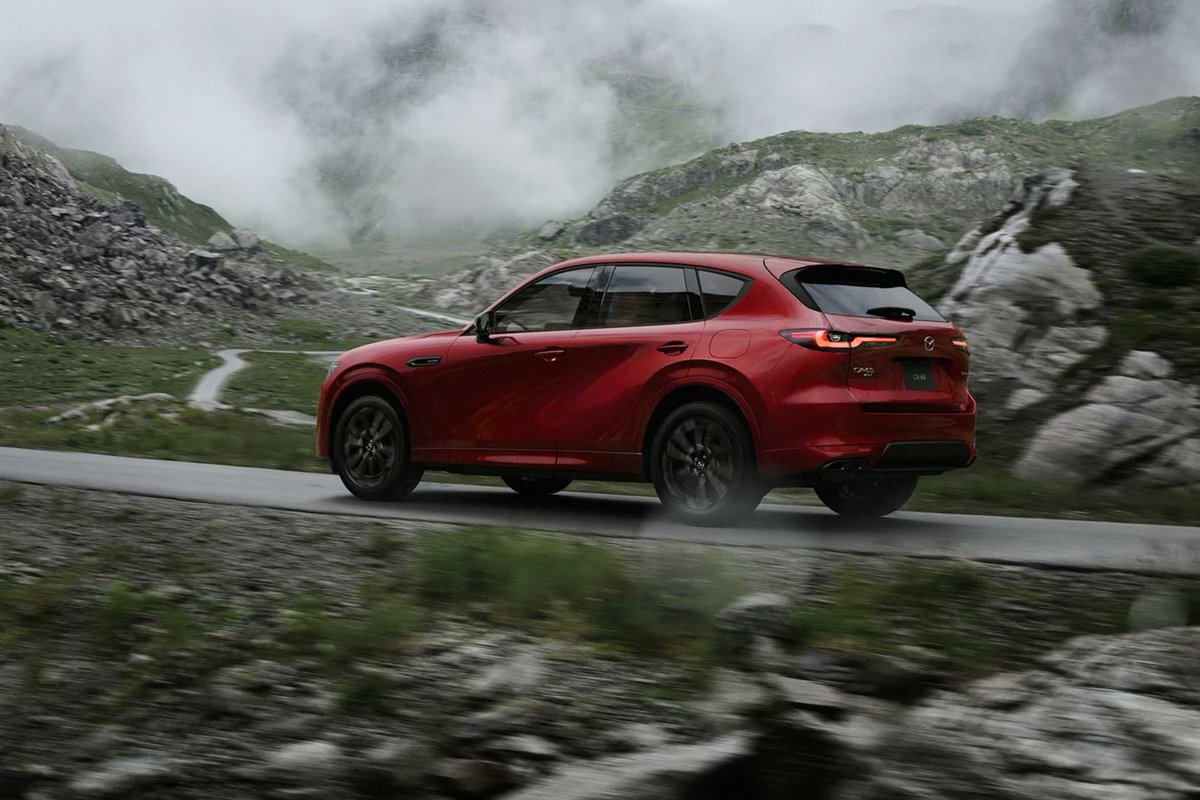 JaMtoka's tweet image. Diesel is dead? Try telling Mazda. The company has confirmed specifications of the e-Skyactiv D and Skyactiv-D 3.3-litre turbo-diesel inline six-cylinder engines that’ll be available in the new CX-60 premium mid-sized SUV. — @CarExpertAus