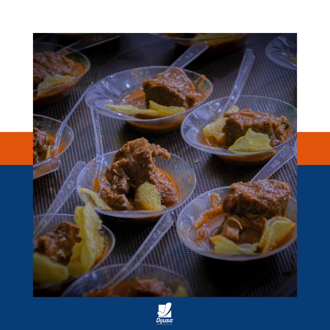 DIJUSA_'s tweet photo. ¿Quien ha dicho que los minivasitos para eventos sólo admiten platos fríos?

En Dijusa tenemos un amplísimo surtido de productos para catering y eventos, con diferentes productos y para diferentes usos.

¡Llámanos y te asesoraremos para que tu evento sea un éxito!
👉 927 147 512 https://t.co/ZWEjcUuJsw