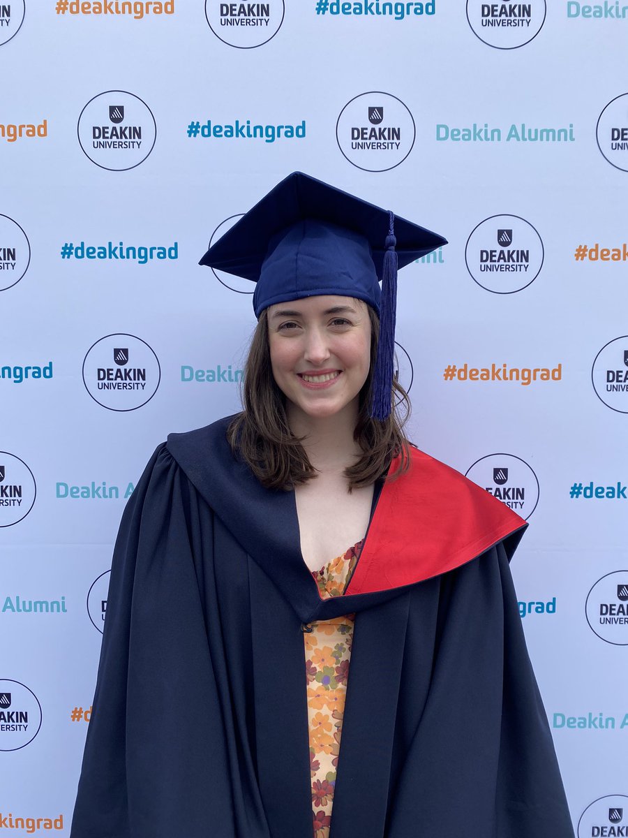 stephkline25's tweet photo. Done and dusted 🎓 #gradsonthegreen #deakingraduation #deakinalumni https://t.co/iPprdpGQ6w