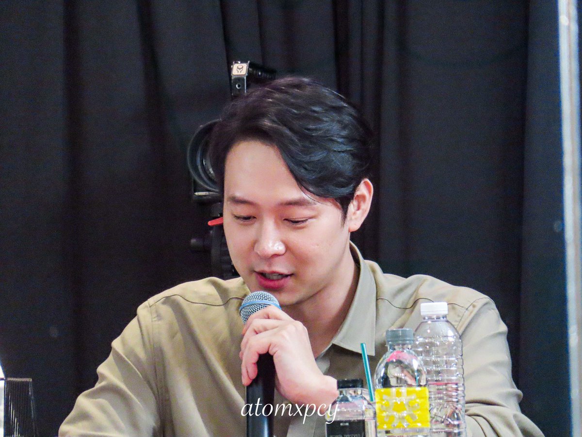 ATom_WChan's tweet photo. 220410 박유천오빠 사랑해❤️ 사랑하쟈~!!! 💕
#ItsYouOnlyTH #producepark #LogbookAuditionTH
#박유천 #ユチョン #朴有天 #ParkYuchun #ยูชอน @Logbook_TH @logbookofficial https://t.co/xHq9RVKNAs