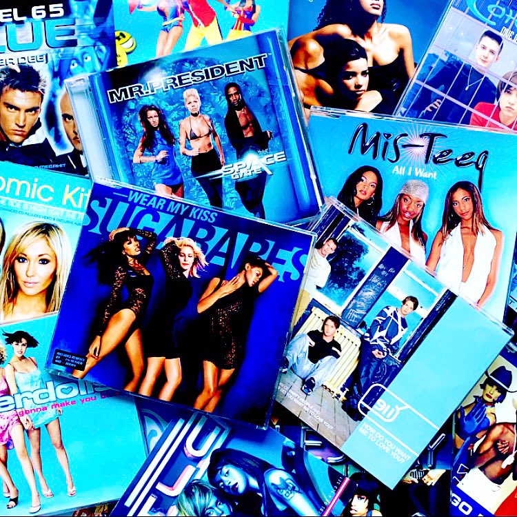 popmachinehq's tweet photo. Trios …💙

It’s Monday …here is a section of my favourite trios so many to choose from..what are your favourites? https://t.co/NPaR7kQ6G8