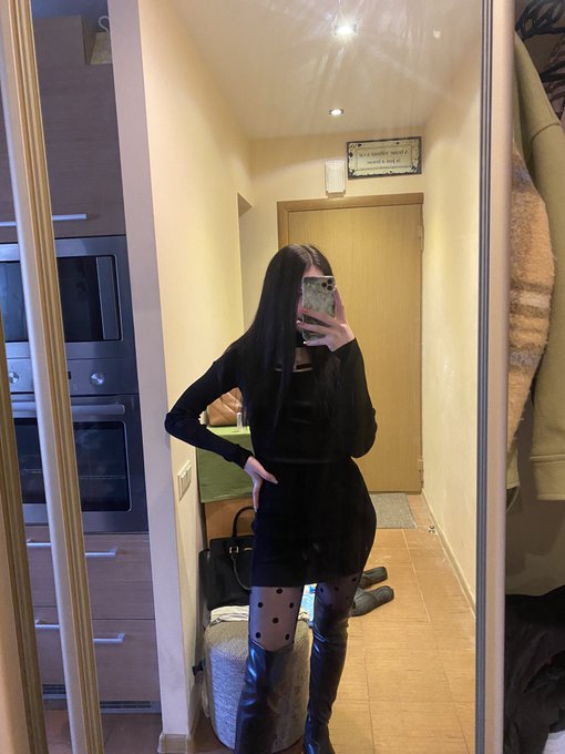 Good morning everyone!🔥❤️🔥 https://t.co/8jCzVVDvVC