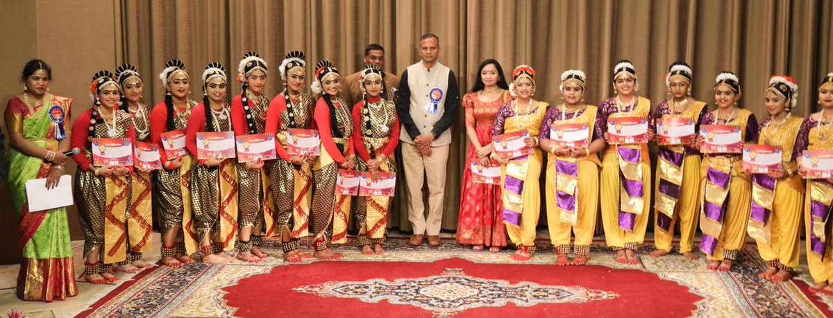 IndianEmbRiyadh's tweet image. As part of #AzadikaAmritMahotsav, the Embassy in collaboration with Telugu Kalakshetram &amp;amp; APNRTS celebrated Ugadi 2022 (Telugu New Year) on April 8. The celebrations included cultural performances by the members of Indian Community.
@MEAIndia @IndianDiplomacy @AmritMahotsav