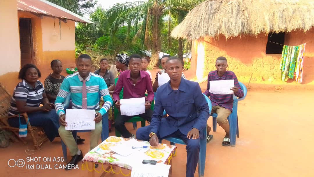 avecfatshi's tweet photo. Dimanche 10 avril 2022, l’UNION DES DESCENDANTS D’ÉTIENNE UDET -Lomami a tenue sa première réunion , 1 seul point à l’ordre du jour: 1. La création d’un comité provisoire. Tout s'est déroulé dans une ambiance bon enfant. @infosudps @fatshi13 #UDET✌️ https://t.co/RNga1hQylr