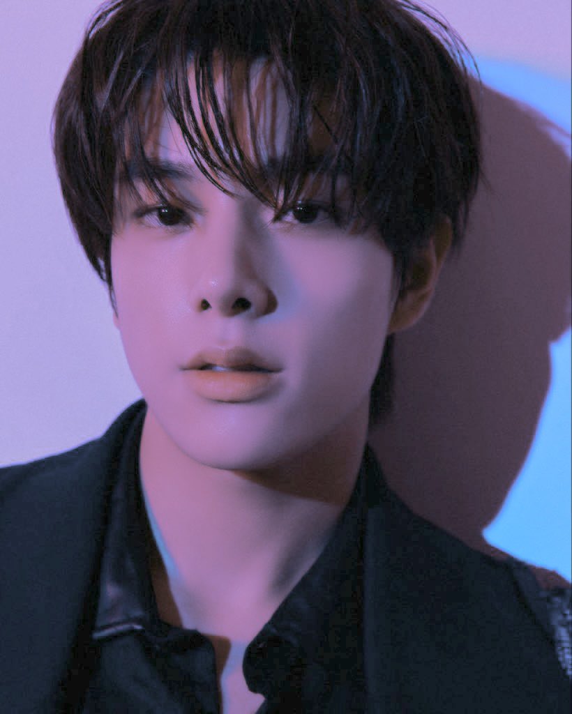 coaiemn's tweet photo. 걍    ㅈㄴ 잘생겼는데? https://t.co/p3ACEziHCs