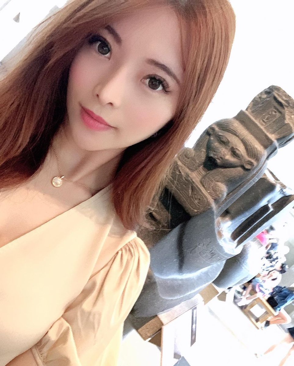 Life is always like this, and people cannot be satisfied everywhere. But we have to live with enthusiasm. In life, there are many things to love, don't be discouraged just because of one dissatisfaction. Good morning!