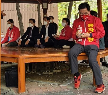 이진우 tweet media
