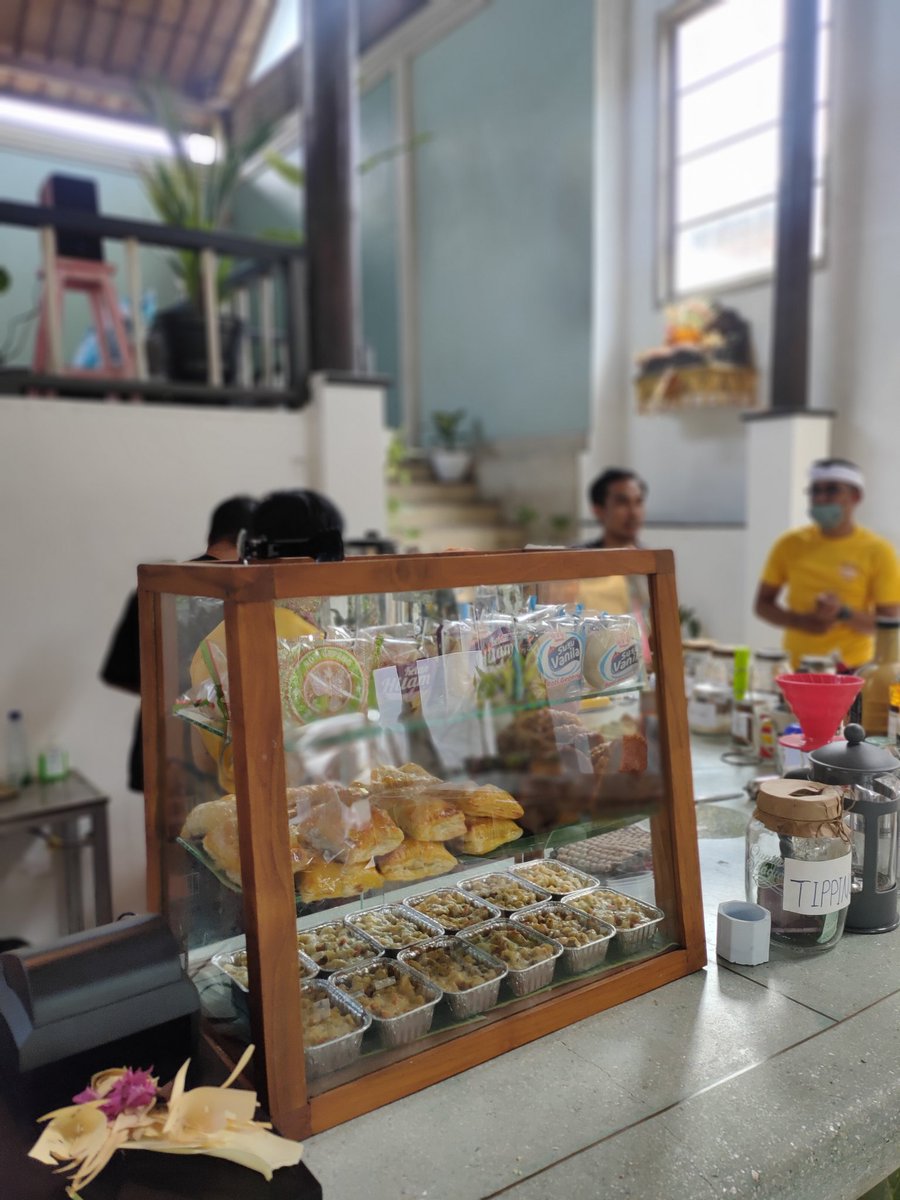 Valiant Budi tweet media