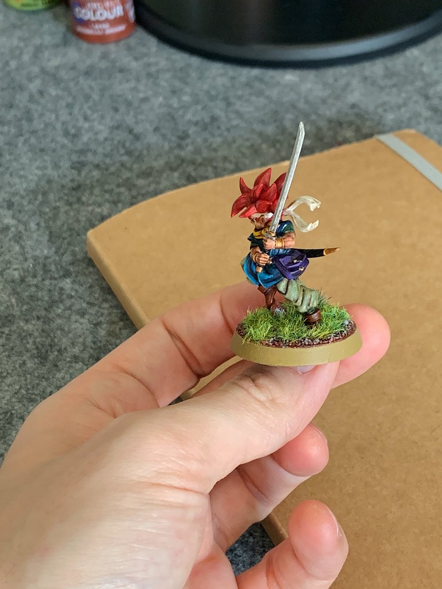 RoyalDarjeeling's tweet photo. Miniatura del protagonista del legendario Chrono Trigger lista, 🎨.

Tras el estreno del remaster del Chrono Cross ojalá se sigan animando y saquen remasters/remakes de este, Illusion of Time, Secret of Evermore y demás joyas entre los RPGs de SNES. https://t.co/XfqRiKjFju