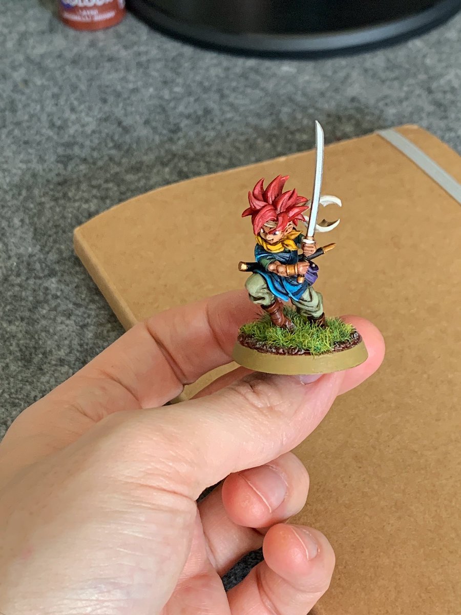 RoyalDarjeeling's tweet photo. Miniatura del protagonista del legendario Chrono Trigger lista, 🎨.

Tras el estreno del remaster del Chrono Cross ojalá se sigan animando y saquen remasters/remakes de este, Illusion of Time, Secret of Evermore y demás joyas entre los RPGs de SNES. https://t.co/XfqRiKjFju