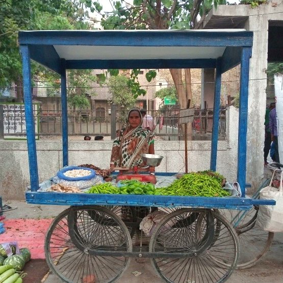 RannFoundation's tweet photo. Ram Pyari ji has started her new business of selling vegetables with the help of "Project PRARAMBH". 

We congratulate Ram Pyari ji for a new beginning. @thebetterindia
@techmahindracsr @STL_Tech @ParasherSuren
#womeninbusiness #selfrespect  #dignity  #supportsmallbusiness https://t.co/nB0MUrsfZG