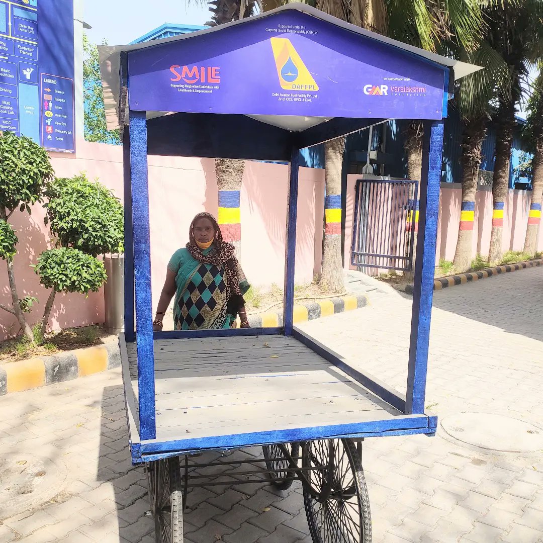 RannFoundation's tweet photo. Ram Pyari ji has started her new business of selling vegetables with the help of "Project PRARAMBH". 

We congratulate Ram Pyari ji for a new beginning. @thebetterindia
@techmahindracsr @STL_Tech @ParasherSuren
#womeninbusiness #selfrespect  #dignity  #supportsmallbusiness https://t.co/nB0MUrsfZG