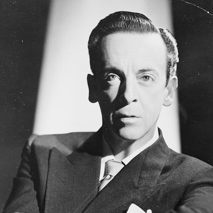 HeroesSouthside's tweet photo. Robert Helpmann. Actor. Dancer. #sirroberthelpmann #roberthelpmann #theredshoes #mountgambier  #sirroberthelpmanntheatre #australianculture #australianartist #australiandancer #australianactor https://t.co/40izqEKhkC