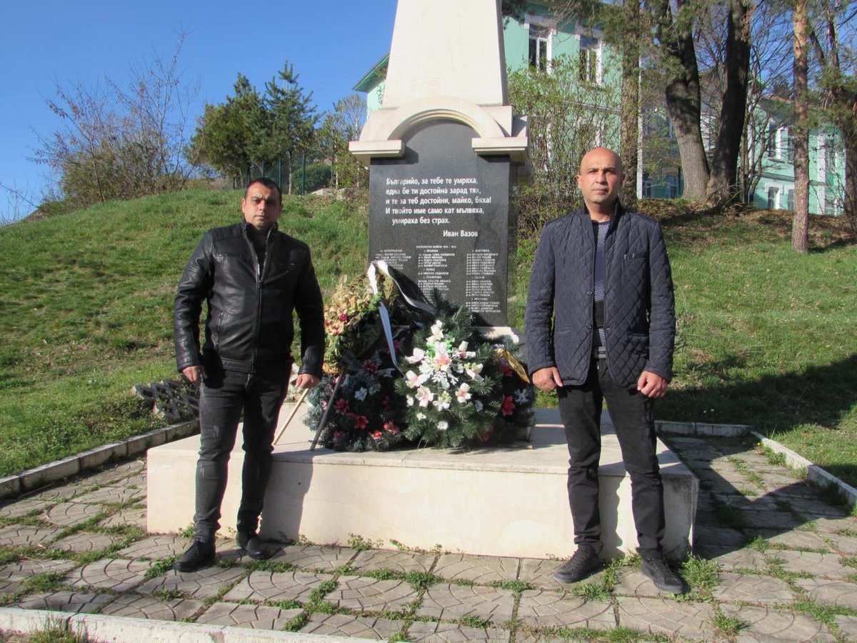 ROMACT_EC_CoE's tweet photo. 👏👏Happy to see that #ROMACT #Belograchik #Botevgrad #Provadia #SlivoPole #Rakovski 🇧🇬 celebrated #InternationalRomaDay last Friday!
A glimpse⬇️
#EU4Roma https://t.co/ovjEI0jzPz