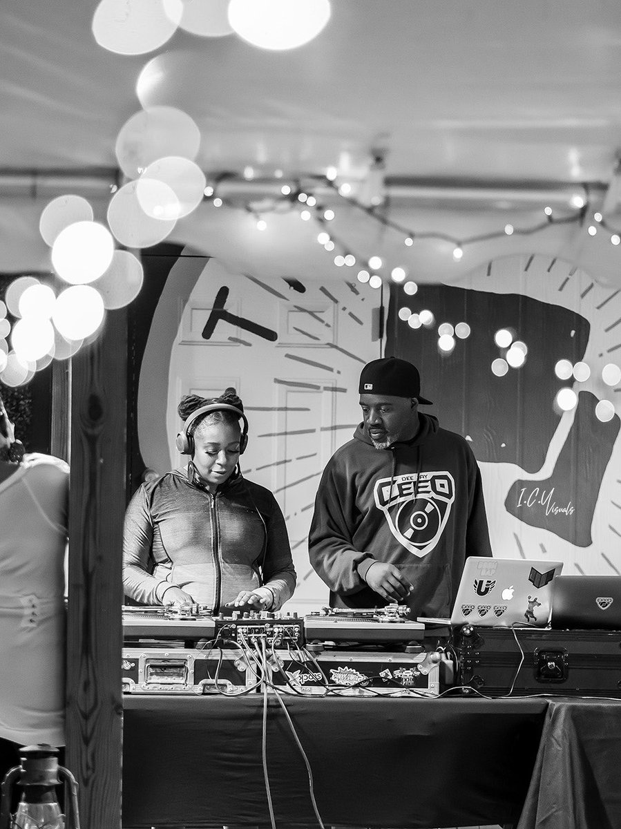 DjCeeO's tweet photo. When your brother is the illest photographer and decided to cover your event!!! @icu_visuals 📸🔥🔥🔥 https://t.co/tdyAEmrN2z
