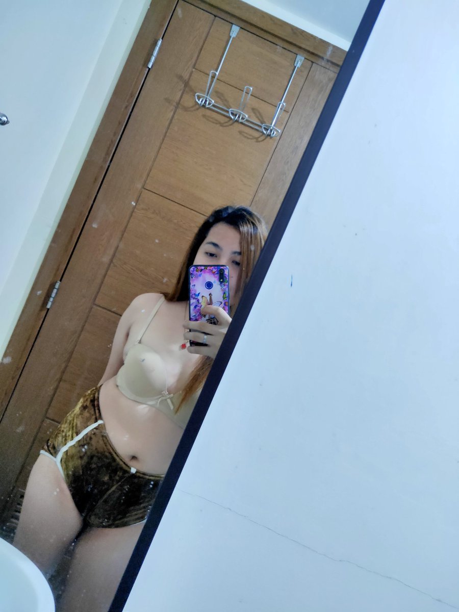 MissRapsa's tweet photo. Sa mga followers ko dyan, just simply retweet this post then once mag notify sakin, I'll send you the vid for free. Let's G 💯✅

#Queenalter #Legitalteequeen https://t.co/zobCodkcod