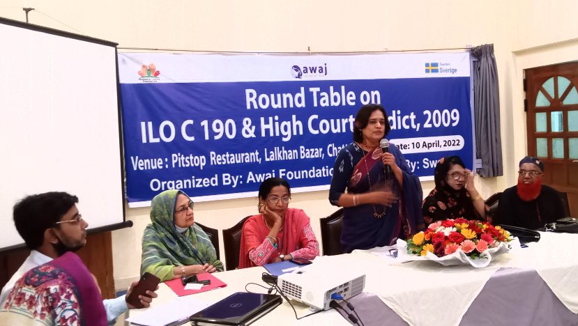 Awaj_fdn's tweet photo. Organised by @Awaj_fdn &amp; @manusherjonno , a round table meeting on ratifying #ILOC190 &amp; High Court Verdict, 2009 held on 10April, Chittagong with participation of multiple stadholders, a successful,fruitful meeting took place on the respective issue. https://t.co/xNR4J88sDw