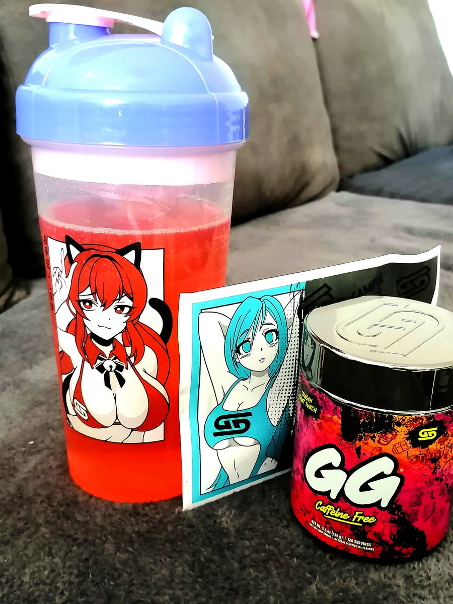 realCopiat's tweet photo. Got my First GAMER SUPPS today! https://t.co/C0uPwF3e89