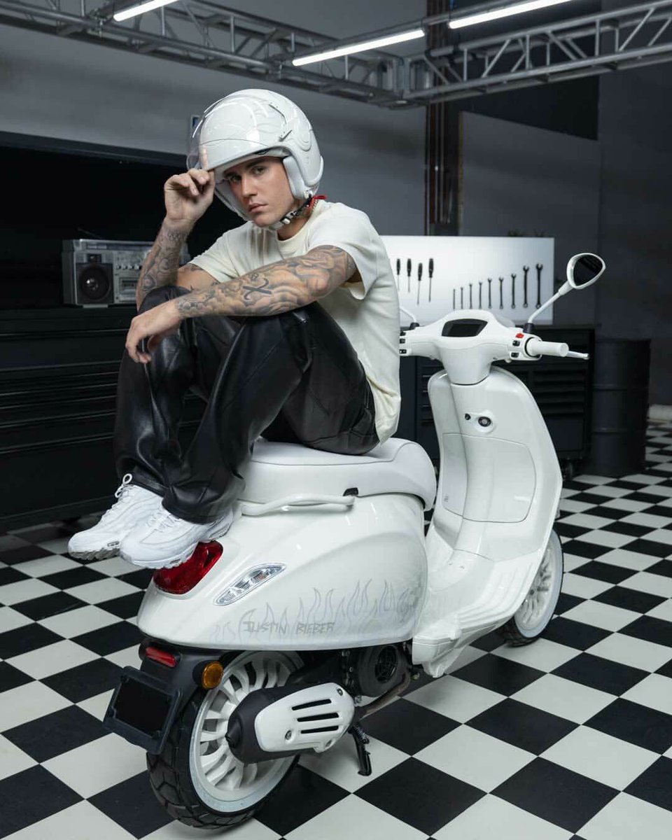 From riding a vespa to having a collaboration with them THE POWER. A KING 🔥 #JustinBieberXvespa