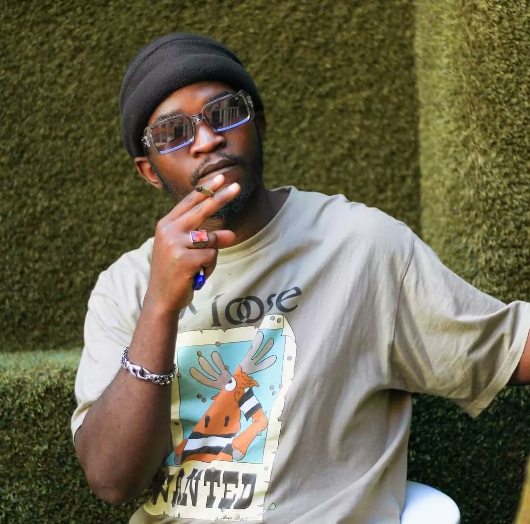 director dero tweet media