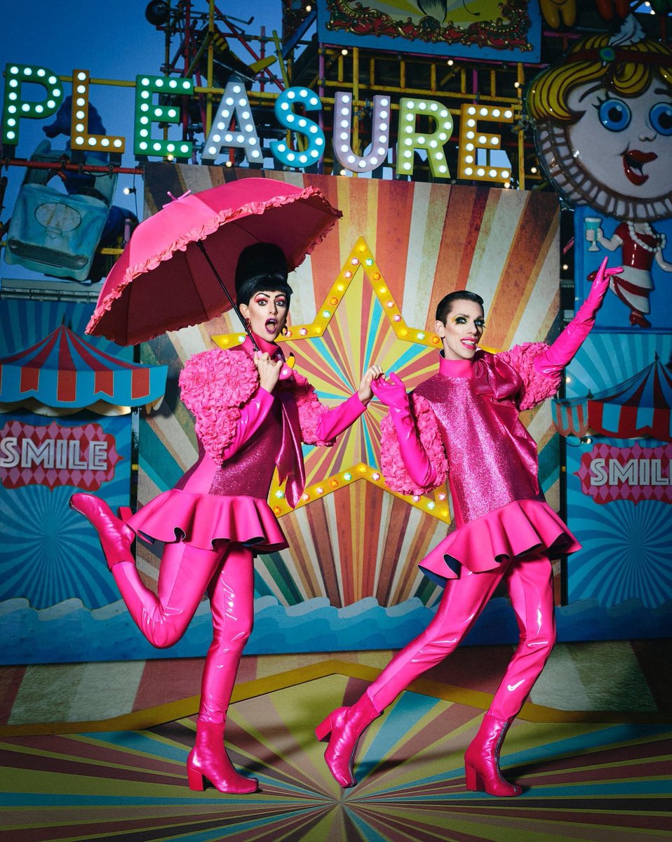 Steve Rushton Music (@rushtonmusic) on Twitter photo On Friday, I immersed myself in an evening of top entertainment at London’s <a href="/sohotheatre/">Soho Theatre</a>. 🎭 In addition to <a href="/TheTigerLillies/">The Tiger Lillies</a>’ show, I also caught the brilliant cult #cabaret duo #BourgeoisAndMaurice (<a href="/BourgMaurice/">Bourgeois & Maurice 👽🤡</a>) in their hilariously quirky #PleasureSeekers show. Great stuff!👌 On Friday, I immersed myself in an evening of top entertainment at London’s <a href="/sohotheatre/">Soho Theatre</a>. 🎭 In addition to <a href="/TheTigerLillies/">The Tiger Lillies</a>’ show, I also caught the brilliant cult #cabaret duo #BourgeoisAndMaurice (<a href="/BourgMaurice/">Bourgeois & Maurice 👽🤡</a>) in their hilariously quirky #PleasureSeekers show. Great stuff!👌