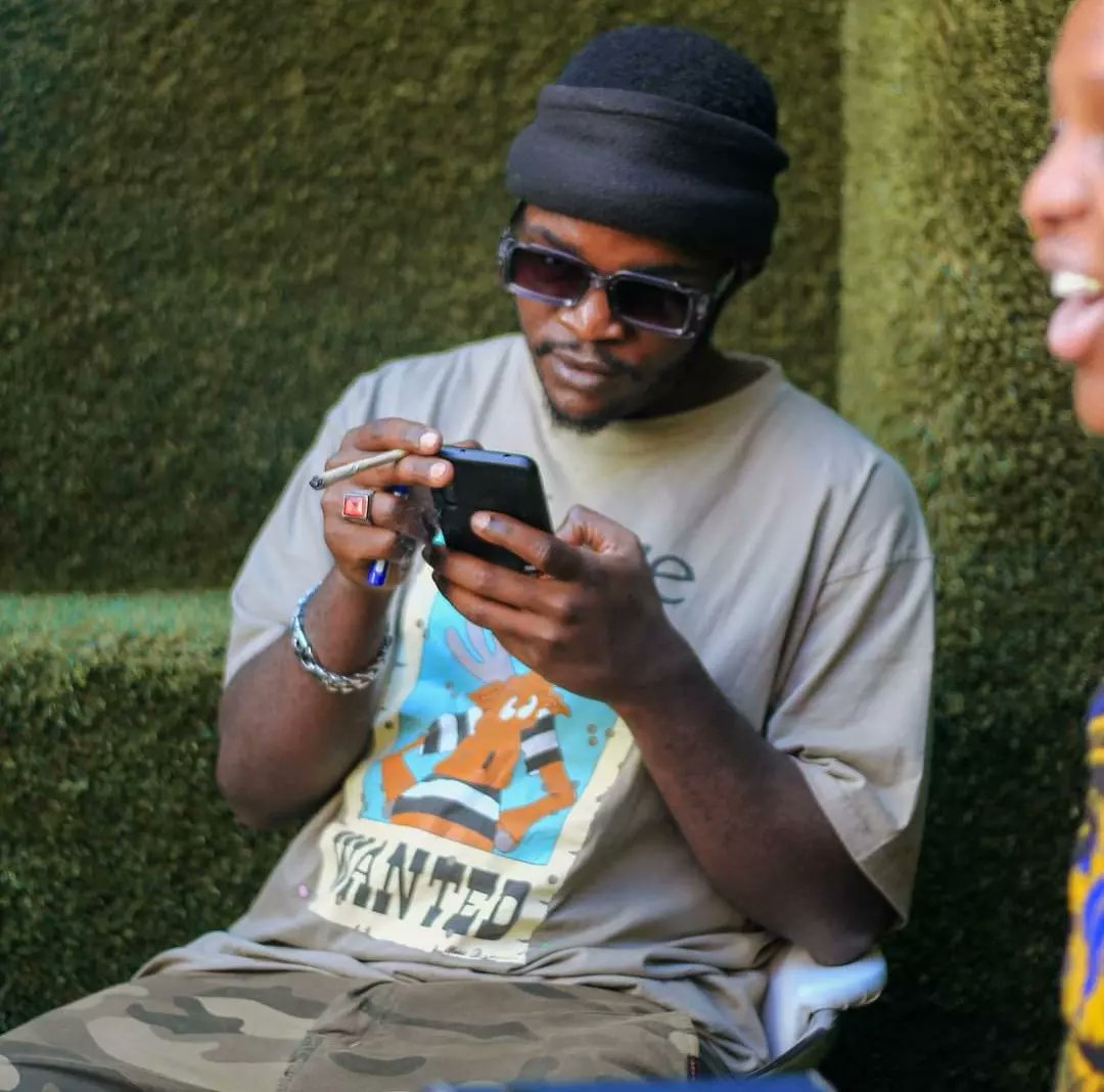 director dero tweet media