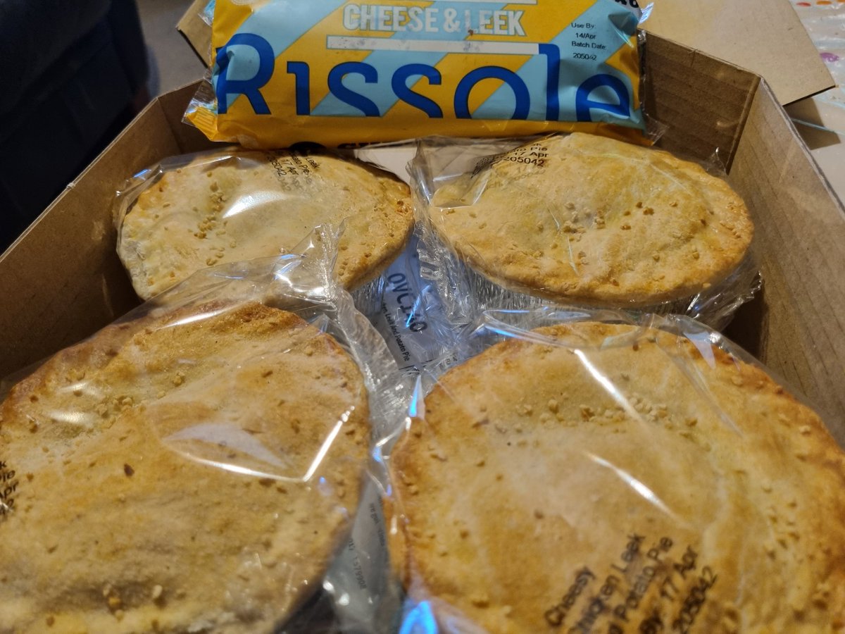 Clucky McCaw tweet media