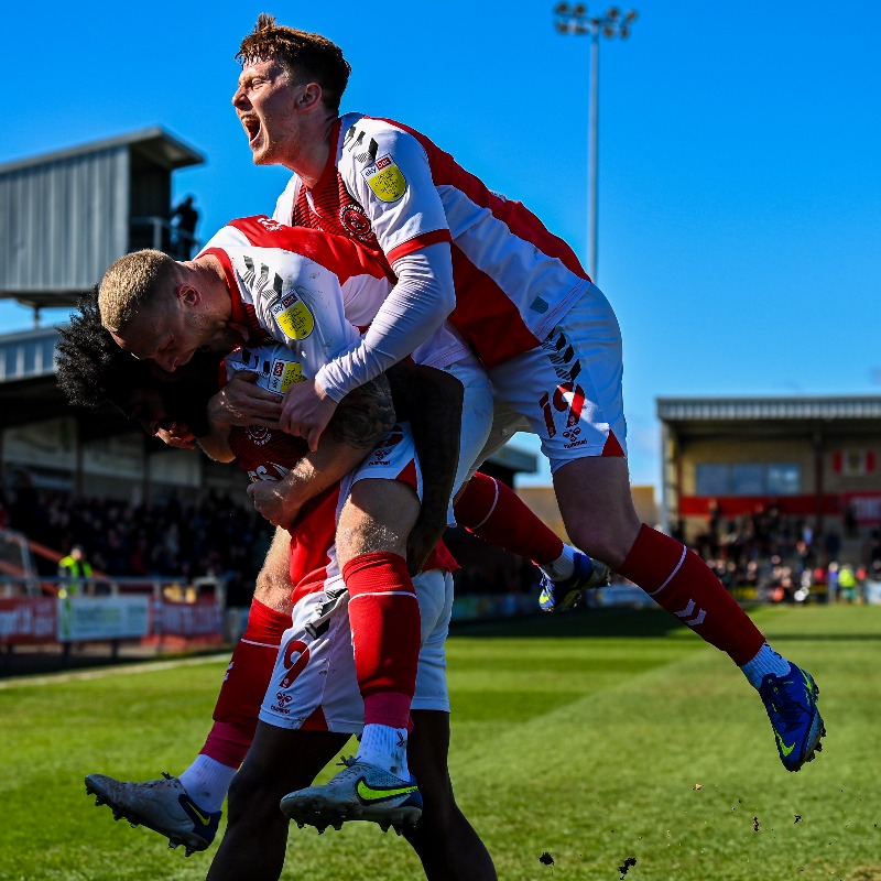 ftfc's tweet photo. ๐ฆ๐ผ๐บ๐ฒ ๐ผ๐ณ ๐๐ต๐ฒ ๐ฏ๐ฒ๐๐ ๐ฝ๐ถ๐ฐ๐ ๐ณ๐ฟ๐ผ๐บ ๐ฆ๐ฎ๐๐๐ฟ๐ฑ๐ฎ๐'๐ ๐ด๐ฎ๐บ๐ฒ ๐ธ
Take a look at these images from #ftfc's clash against @ASFCofficial at the weekend.
Thanks to @PrimeMediaUK, @SLF_Studios, and @adamgeepics for grabbing these for us.
#OnwardTogether