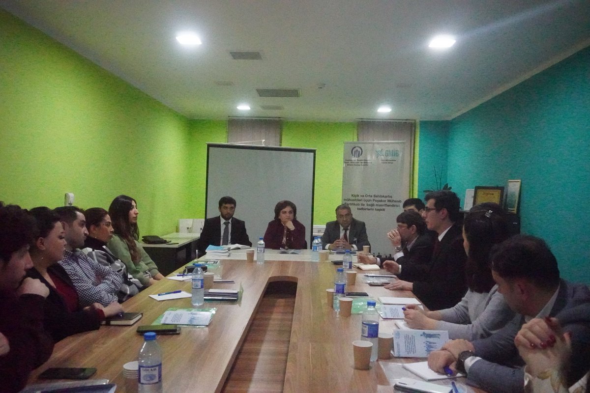 Gənc Mühasiblər İctimai Birliyinin layihəsinin icrası davam edir
Gənc Mühasiblər İctimai Birliyinin “Kiçik və Orta Sahibkarlıq mühasibləri üçün Peşəkar Mühasib Sertifikatı ilə bağlı maarifləndirici tədbirlərin təşkili” layihəsinin icrası davam edir.