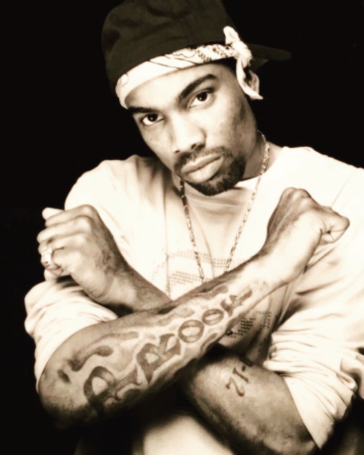 AsimSupreme's tweet photo. DeShaun Dupree Holton 
Oct. 2, 1973 - April 11, 2006

#BigProof4Ever 
#GoneButNeverForgotten https://t.co/ytkrq2pBq9