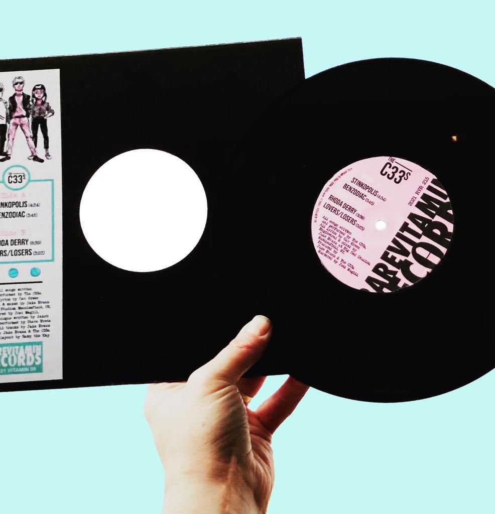 We’ve added some of the last remaining 10” vinyl (disco bag version) of our new EP ‘Benzodiac’ on our bandcamp page! Only 10 available so hit the link and act fast!
👇👇👇👇👇👇👇👇
thec33s.bandcamp.com/merch