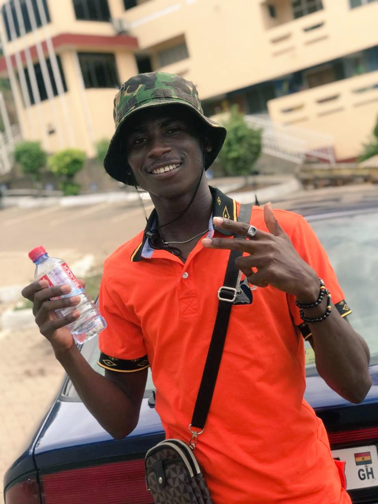 Kobbysteve15's tweet photo. 💫💖💫 https://t.co/EC4YiT62xT
