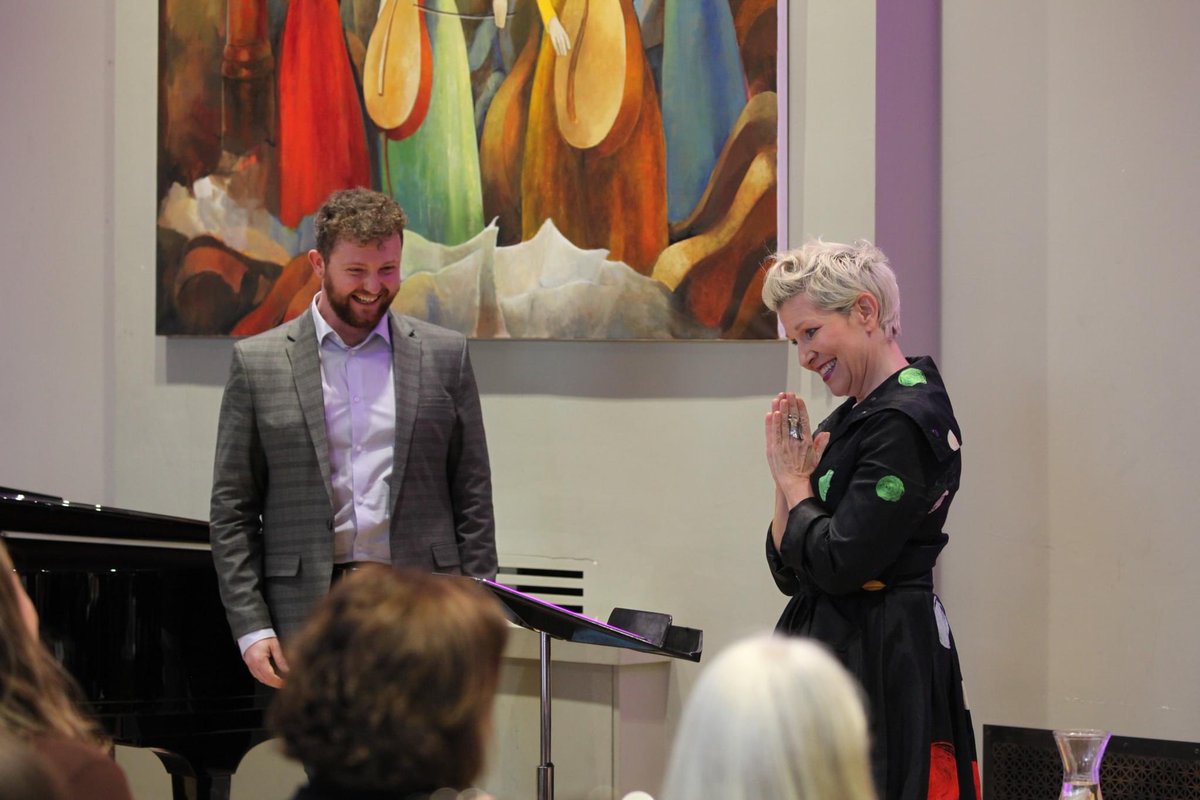baritone_matt's tweet photo. If a picture is worth a thousand words, these photos can eloquently put just how much fun I had singing in a masterclass with @JoyceDiDonato in the @NCH_Music! Going into this week feeling a new sense of freedom and joy, and most importantly #MuchBettah 🍟❤️ https://t.co/BjVgaG2mbR