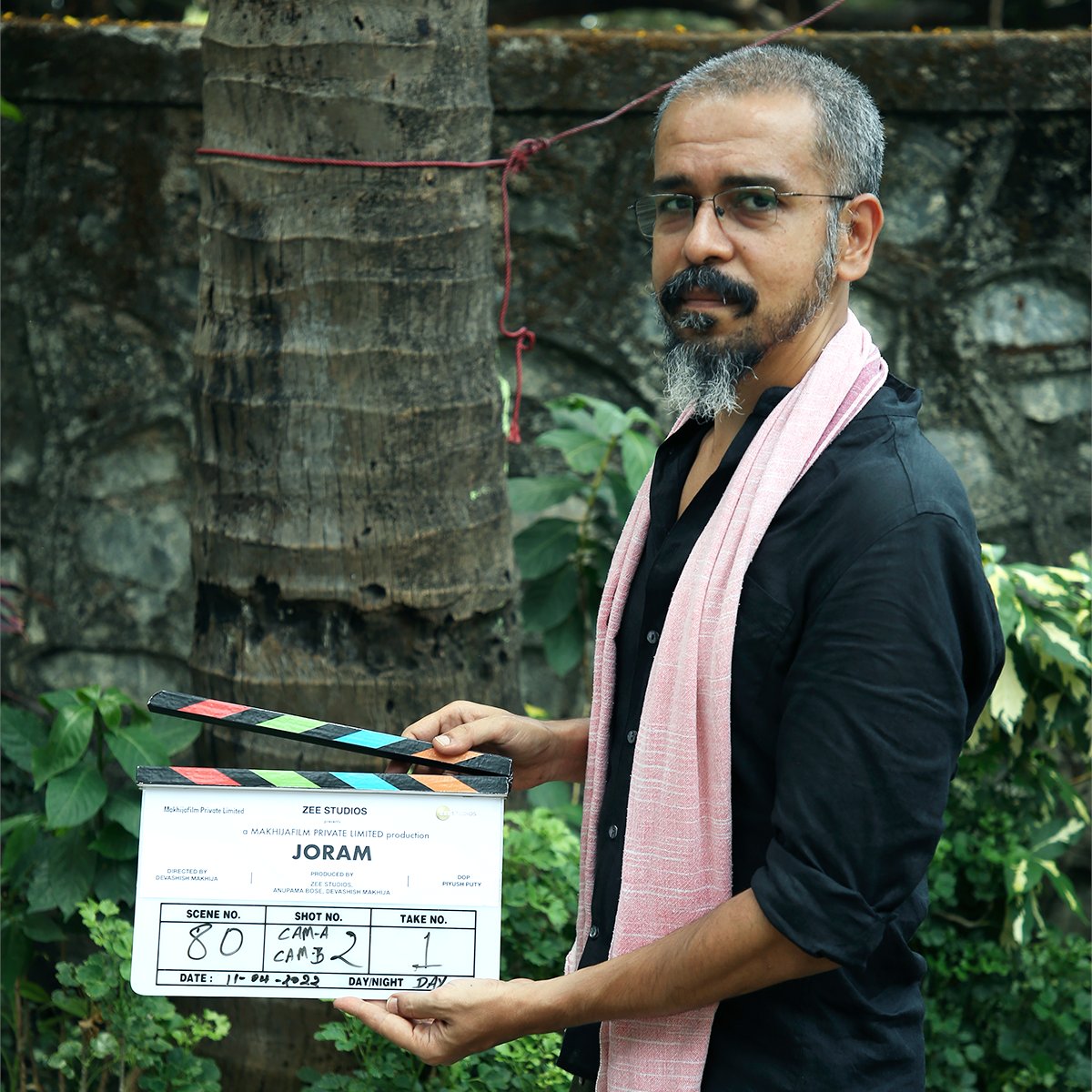 Embarking on a new journey with #Joram 🎬. Starring the incredibly talented actor @BajpayeeManoj 🙌 @nakdindianfakir @piyushputy #MakhijaFilm #JoramTheFilm #ShootBegins