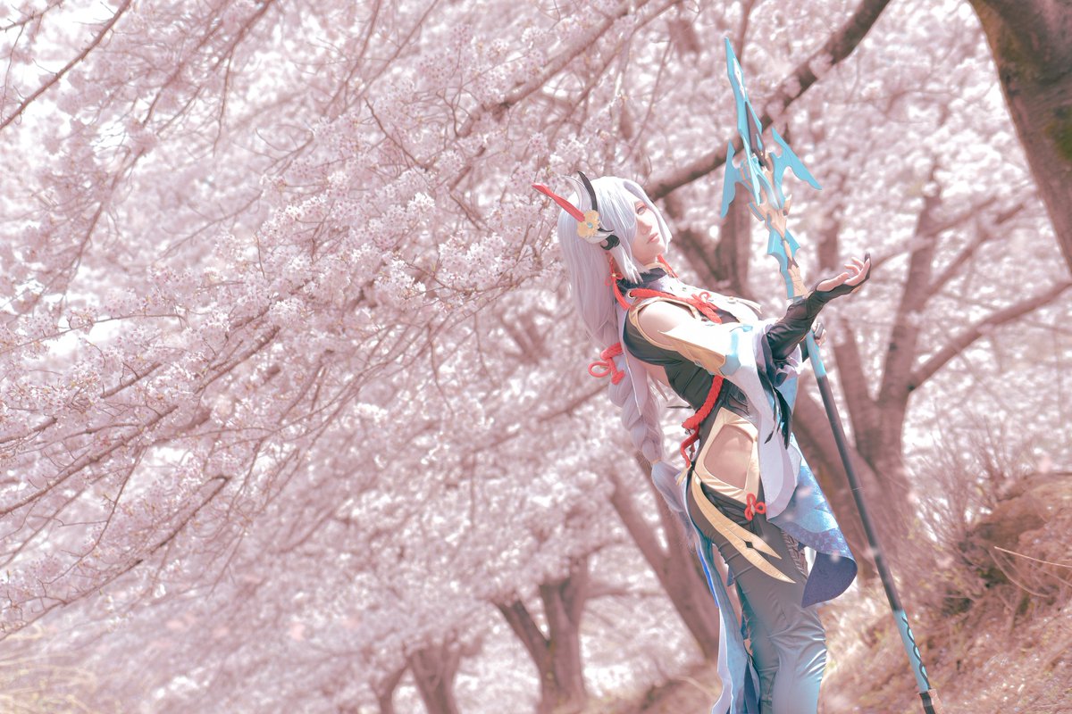 kipr_dna's tweet photo. 🌸cosplay
Genshin impact - 申鶴 #shenhe
⠀
風が立ち舞い戻る鶴
⠀
＿
p. 春弥 https://t.co/Nrx6AkbxCx