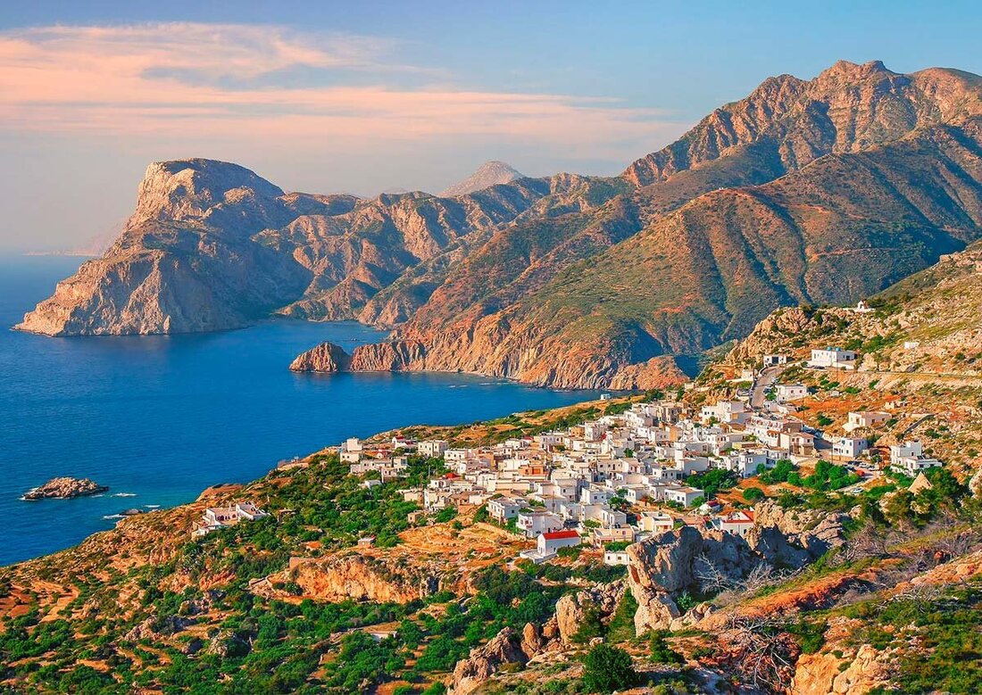 TheathinaiC's tweet photo. @FollowGeorge_gr meets Θεαθήνα και σας ταξιδεύουν σε 6 ελληνικά νησιά, που συνδέονται με ένα "κοινό απόκοσμο μυστικό" που σαγηνεύει!
#Ταξίδια #Τουρισμός #Έξοδος

https://t.co/oUsBy5uqWU https://t.co/4tR5oIYhtB
