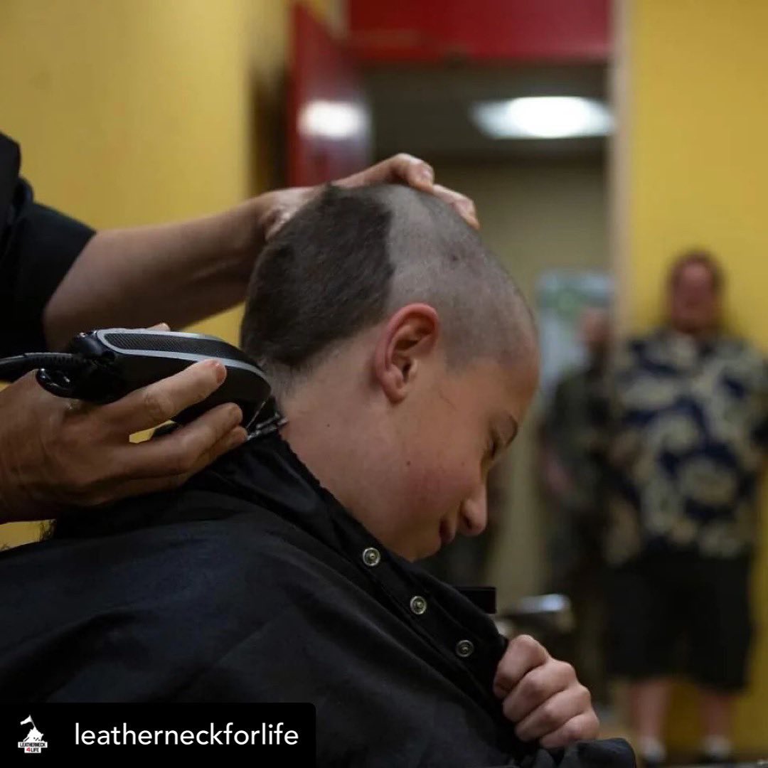 ChadRobo's tweet photo. This is pretty awesome! 🤙🏼

#Repost 

Wyatt, a child with the Make-A-Wish America Foundation, wished to be a #Marine for a day.

The depot granted Wyatt’s wish and gave him a full experience.

📷 (U.S. Marine Corps photo by LCpl. Cristian Torres.) https://t.co/L4v7nzZ5Oi