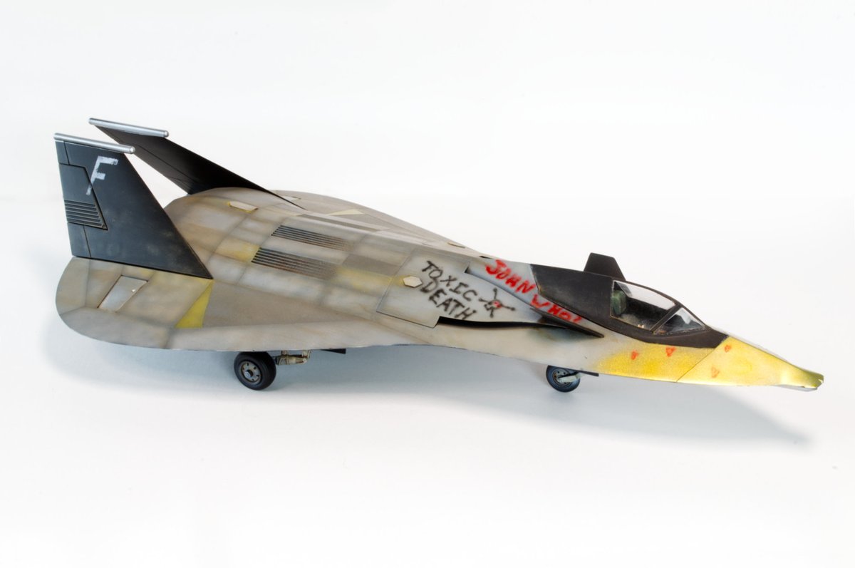 SublightDrive's tweet photo. Testors 1/48 F-19 Stealth in "Toxic Death" paint scheme. Not bad for my first time painting an actual model airplane, I think.
#modelmaking #modelaircraft #f19 #f117 #testors #hobbyphotography #toxicdeath https://t.co/dPVg1cgXZQ