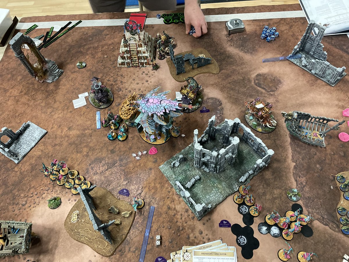 Niconarwhal's tweet photo. Awesome times at Hampshire GT #AoS Many thanks to @ugluk1974 and @WayneKemp13, my opponents Tim, @warhannam @Slowpainterloz Declan and Mike Hoebee. 3-2 in the end (30th) with the Namarti Beachboyz. @sthlondonlegion @Maxsmodels #Obaid https://t.co/hpjYlSfrjv