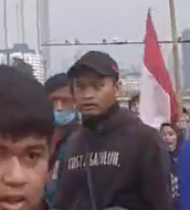 puguh95's tweet photo. @Dennysiregar7 @DivHumas_Polri dia duluan bung yg mukul pertama, dan ga gentle sih nyerang dari belakang. https://t.co/39POCEBjaG
