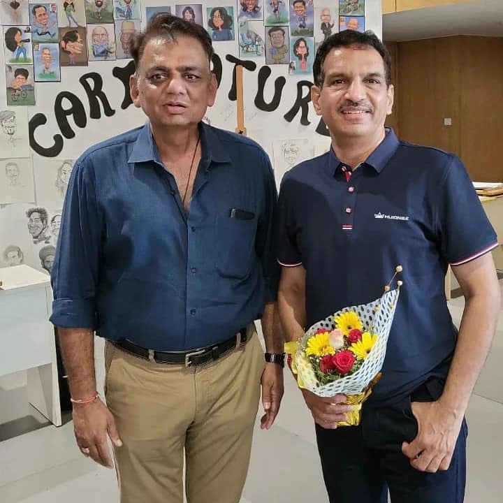 OriginShopIN's tweet photo. Here is to starting a new partnership of Huion  and Origin Marketing pvt ltd.
.
.
 .
#originmarketing #huion #newbrand #newproducts https://t.co/wqCXM2V2PE