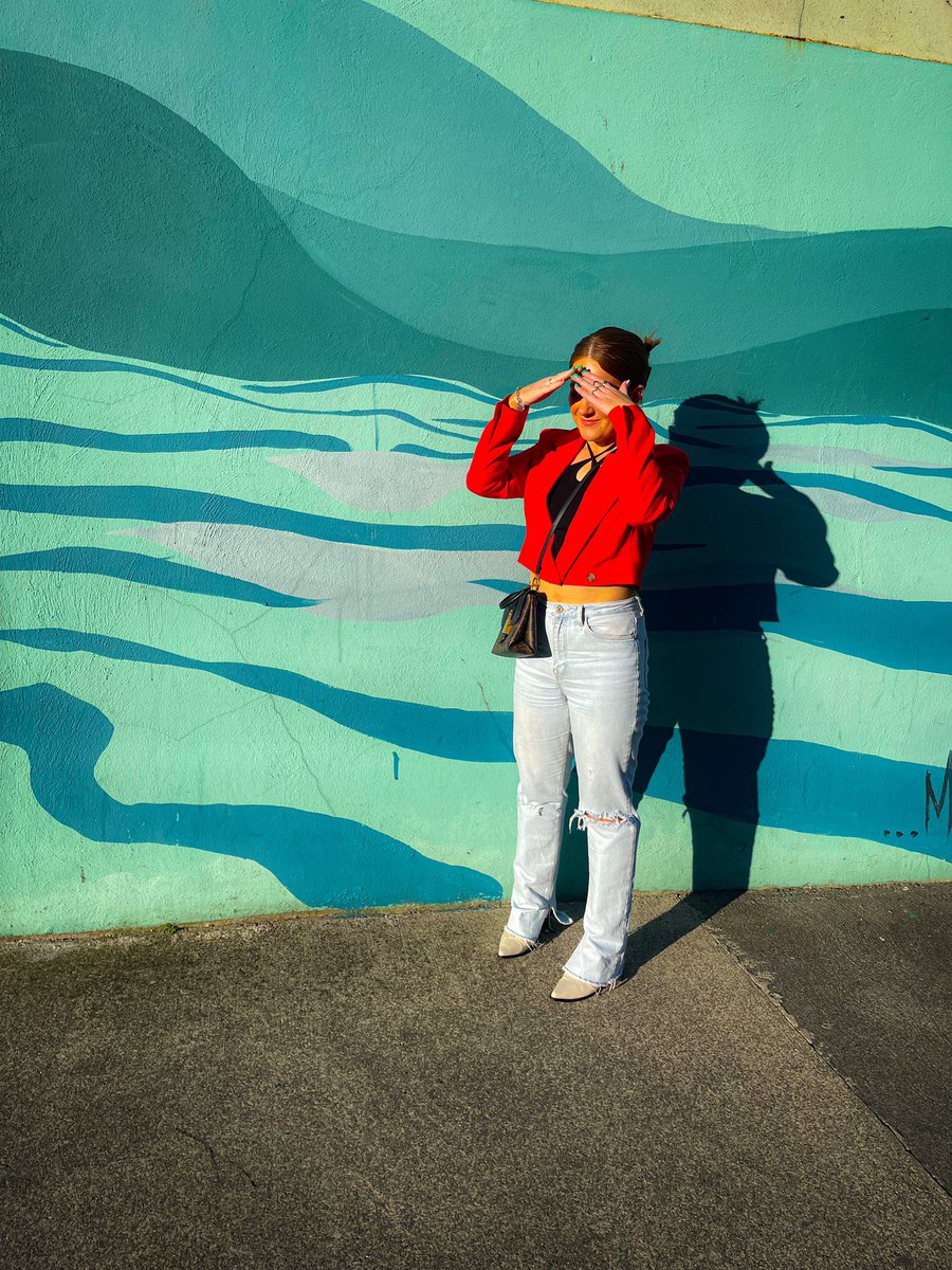 Music Video Extras WANTED! APRIL 19th - WHISKEYS CHEAPER THAN WINE VIDEO! In Drumcourma city Leitrim - 6pm!! Contact me today!