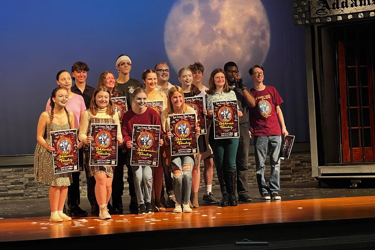 PerfArtsLCHS's tweet photo. We are over the moon for all the support! Thank you!! Cheers to a wonderful run under the best director and congrats to our seniors! @LCHSPrez @lakecatholic @rollcougz22 #lchstheaddamsfamily2022 #lakecatholictheatre #lchsperformingarts #lchsclassof2022 https://t.co/eqU058UVMs