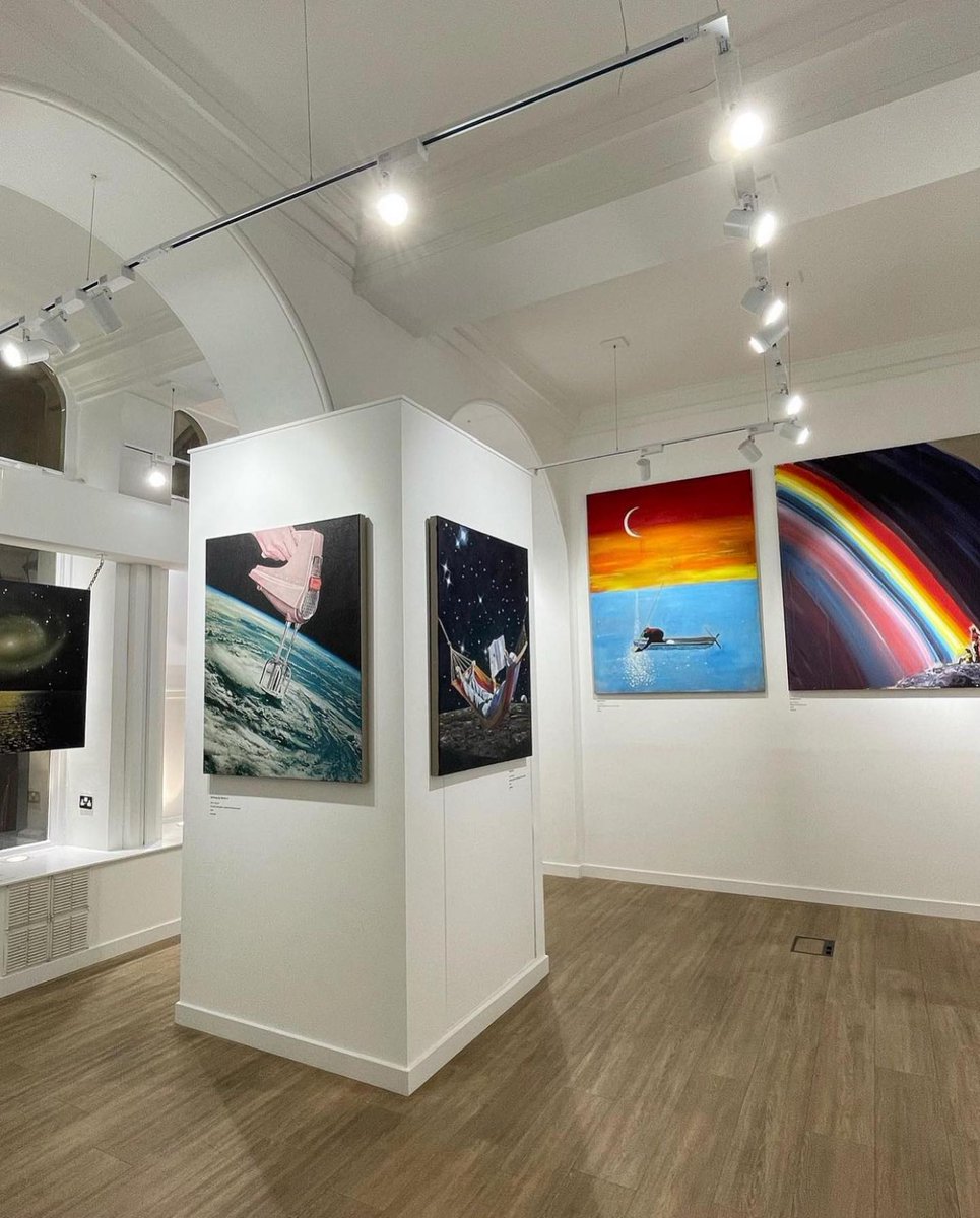 We are delighted to see  <a href="/JoeWebbArt/">Joe Webb Art ✨</a> one of Red Eight Gallery's Artists most recent feature in the #guardiannews. You may remember <a href="/redeightgallery/">Redeightgallery</a>  hosting his newest exhibition 'New Earth' at our gallery just a few month's ago.
#joewebbb #redeightgallery #investing #art