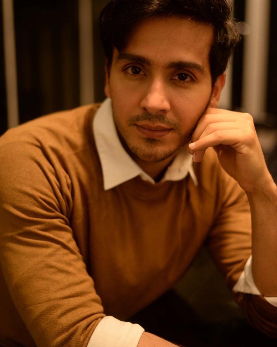 ETimesTV's tweet photo. #Paramsingh looks dapper in his recent photoshoot. 😍❤️
@8paramsingh 
#paramsingh #tvcelebs #tvstars #etimestv https://t.co/uFIzj4vgJw